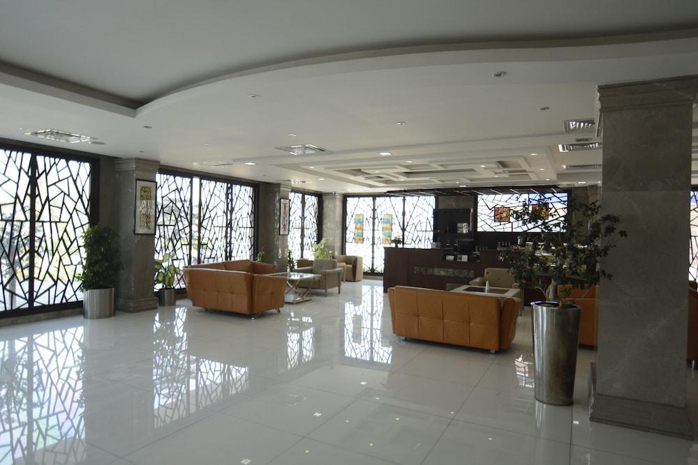 City Center Hotel Mawalih Екстериор снимка